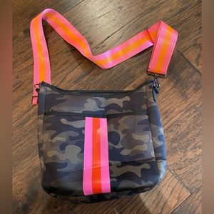 Hauteshore Crossbody Purse